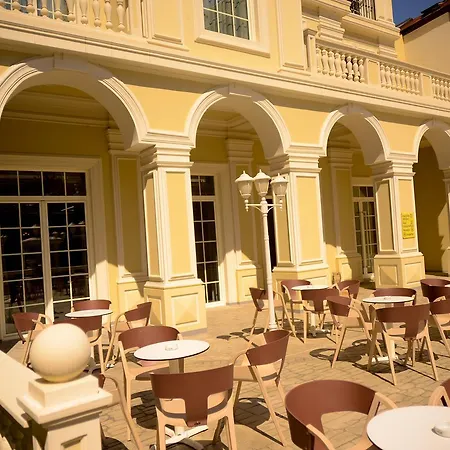 ホテル Imperial *