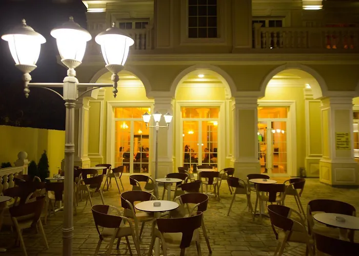 Imperial Hotel *